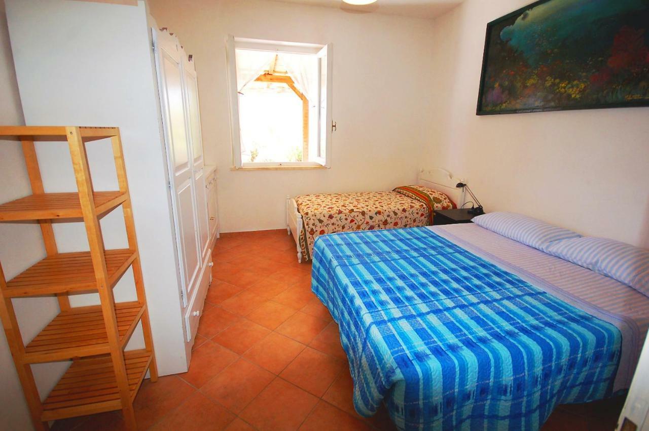 Casa Balena Bianca Appartement Lacona Buitenkant foto